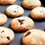 keto chocolate chip cookie