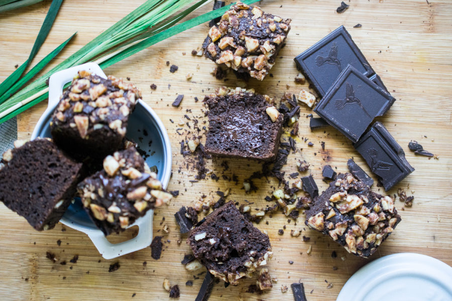 keto brownies with peppermint crunch