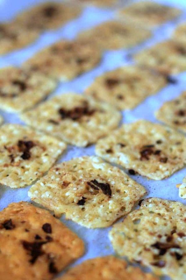 Sostituti dei cracker a basso contenuto di carboidrati