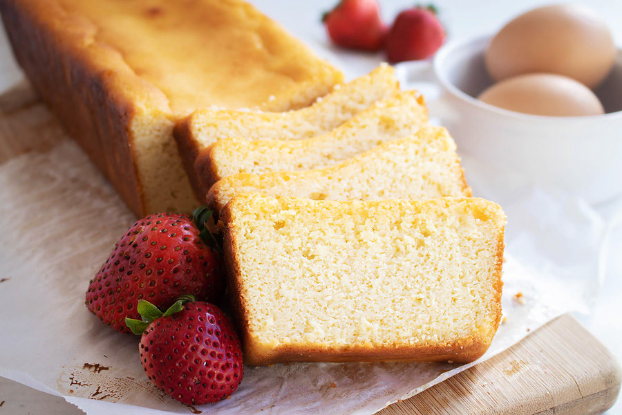 vanilla keto pound cake 2