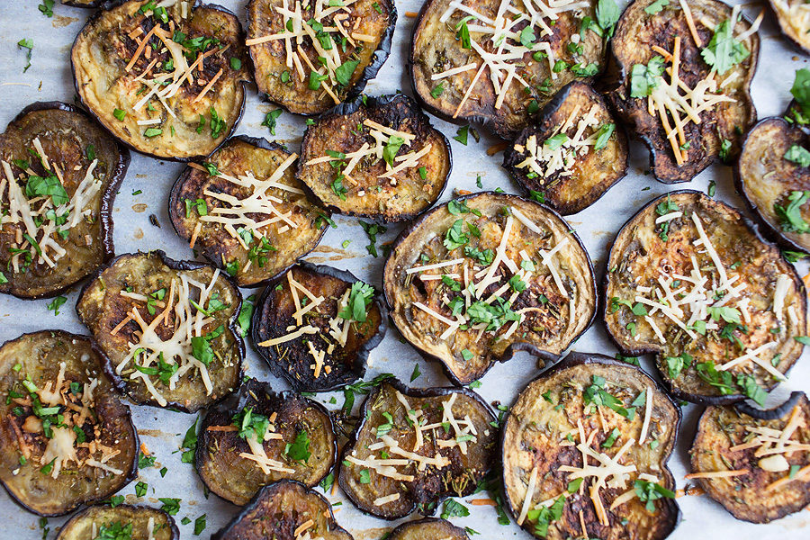 Keto appetizers: eggplant chips