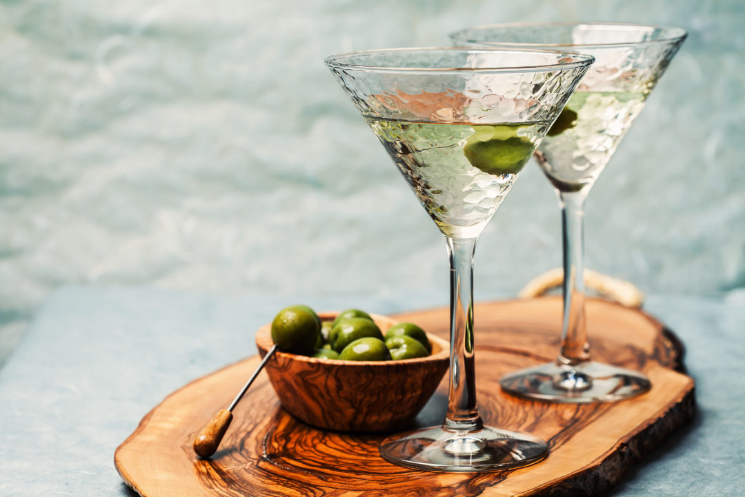 Keto Alcohol: The Best and Worst Drinks on the Keto Diet