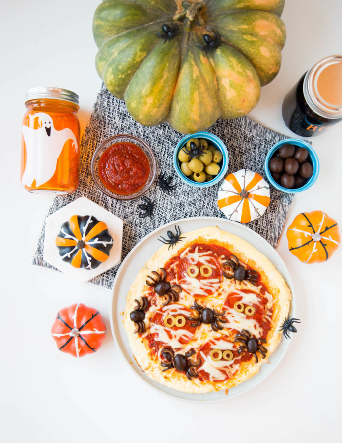 Halloween spider pizzas