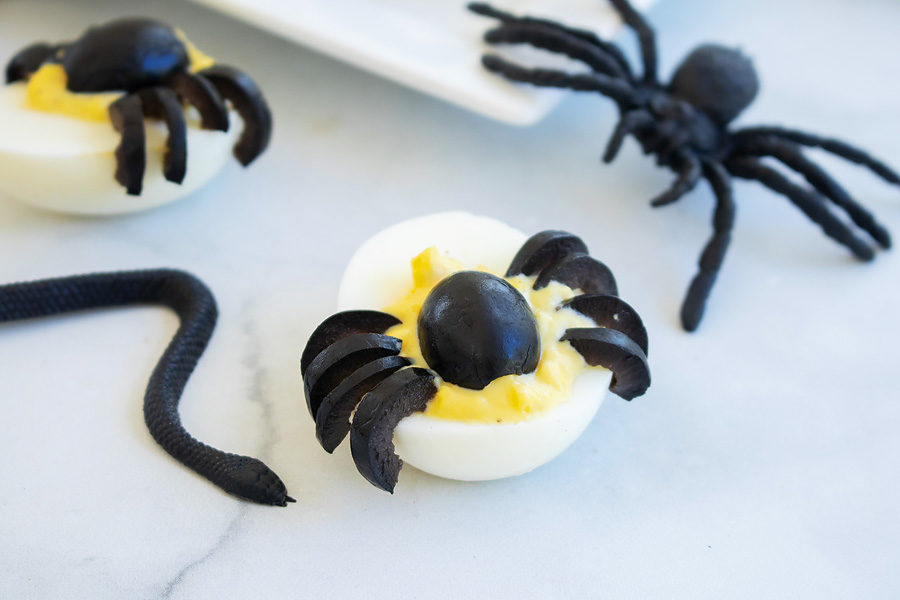 Halloween deviled eggs recipe